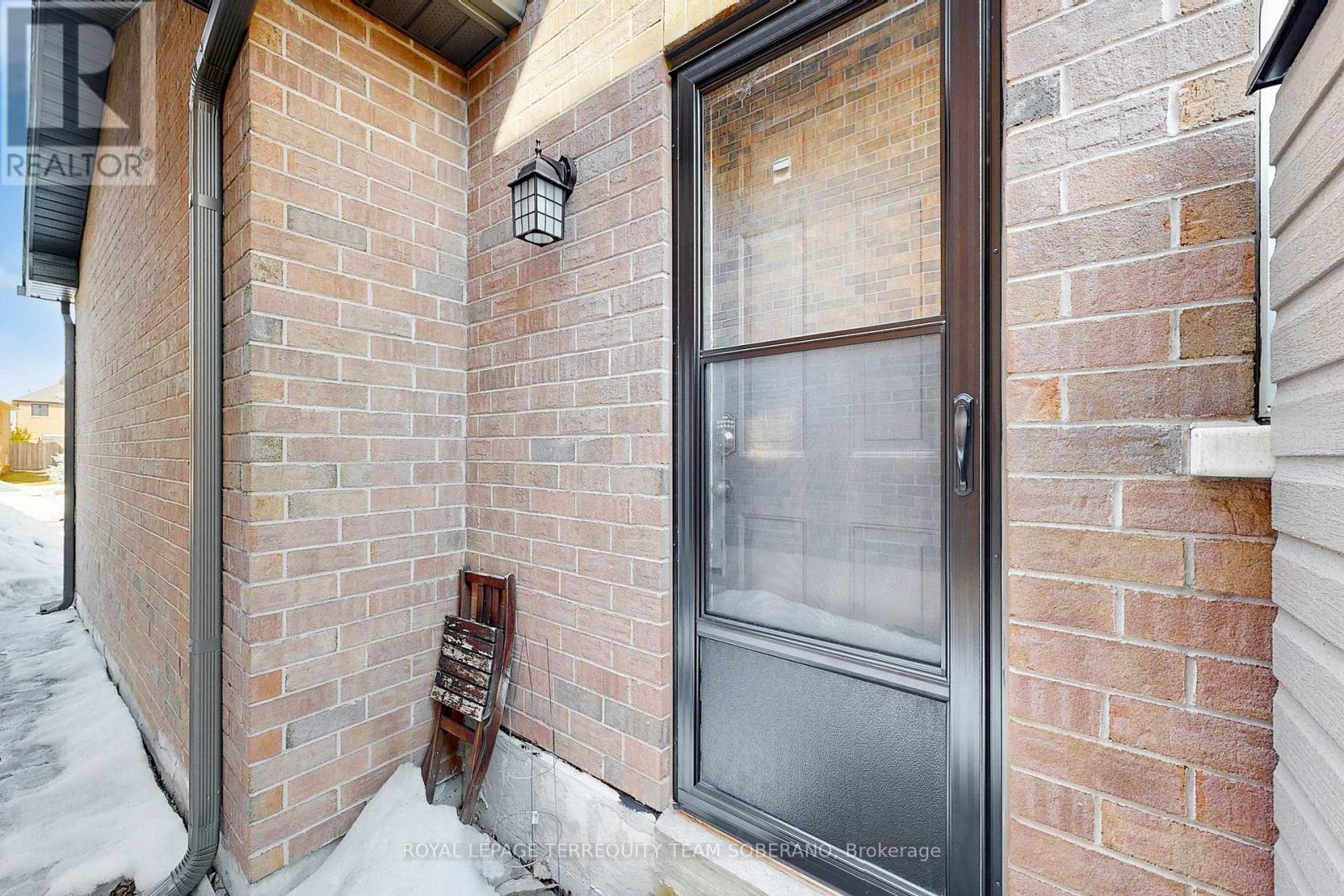 












29 MONTEREY ROAD

,
Vaughan,




Ontario
L4H1W3

