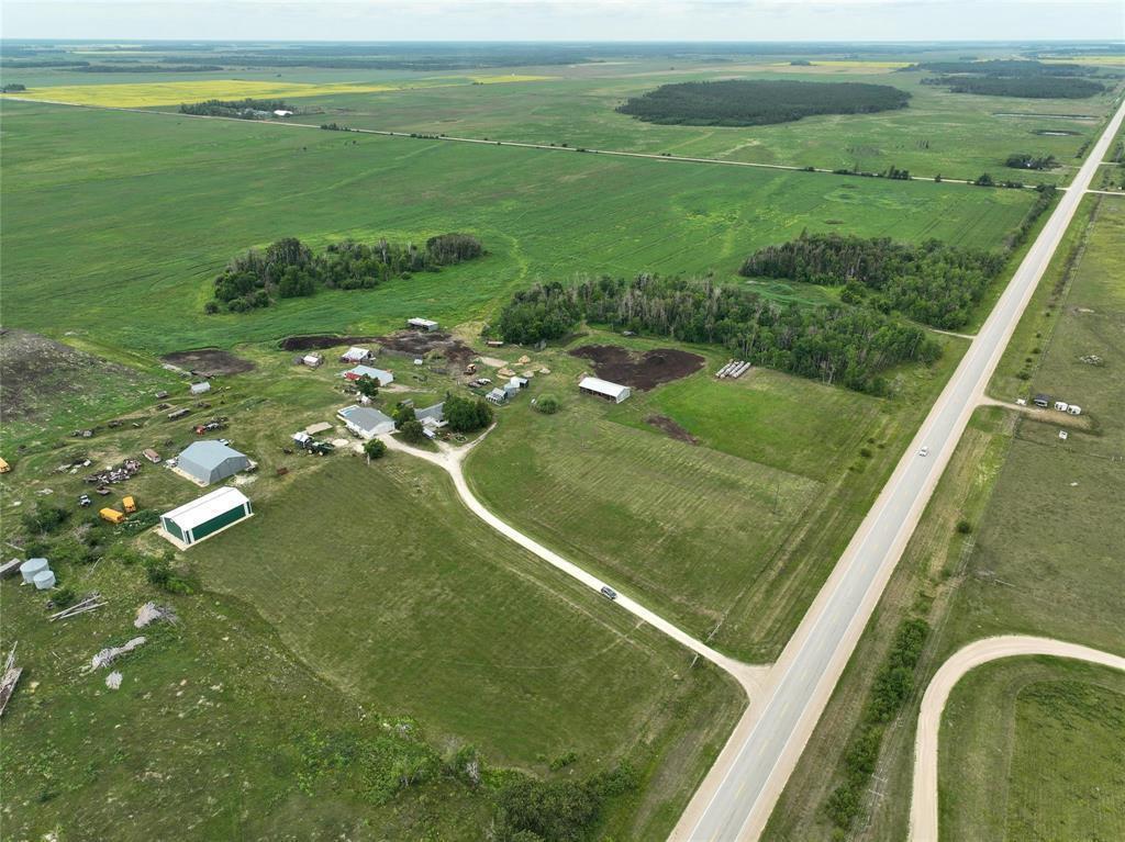 












139090 PTH 8 Highway

,
Riverton,




Manitoba
R0C2R0

