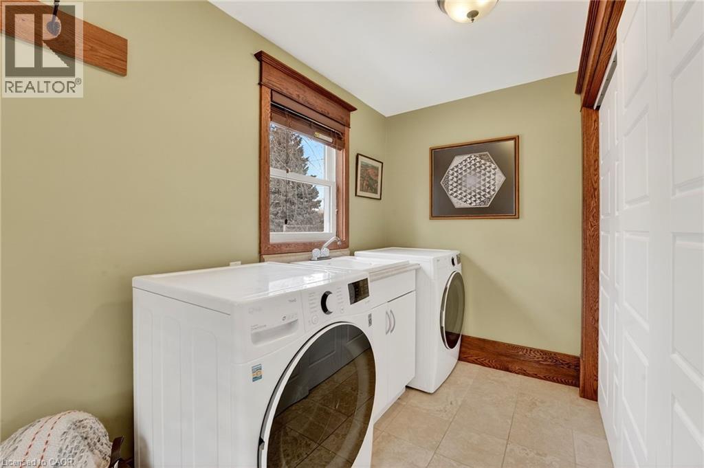 












3952 VICTORIA Avenue

,
Vineland,




Ontario
L0R2C0

