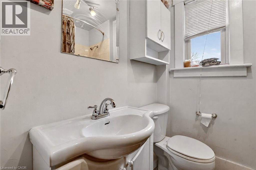 












3952 VICTORIA Avenue

,
Vineland,




Ontario
L0R2C0

