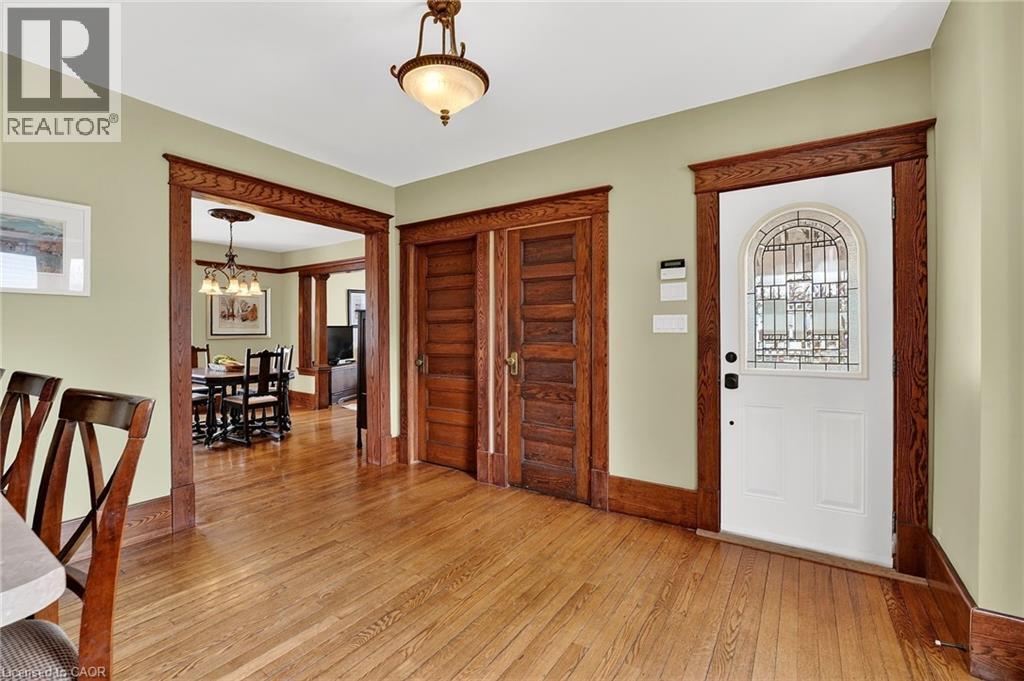 












3952 VICTORIA Avenue

,
Vineland,




Ontario
L0R2C0

