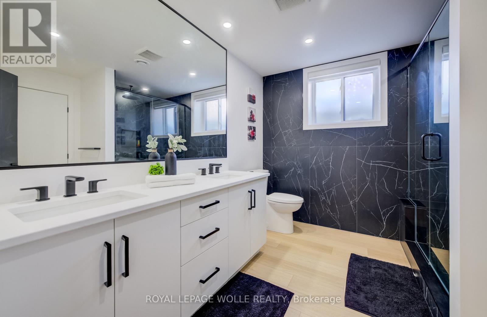 












311 ORR STREET

,
Stratford,




Ontario
N5A0J7

