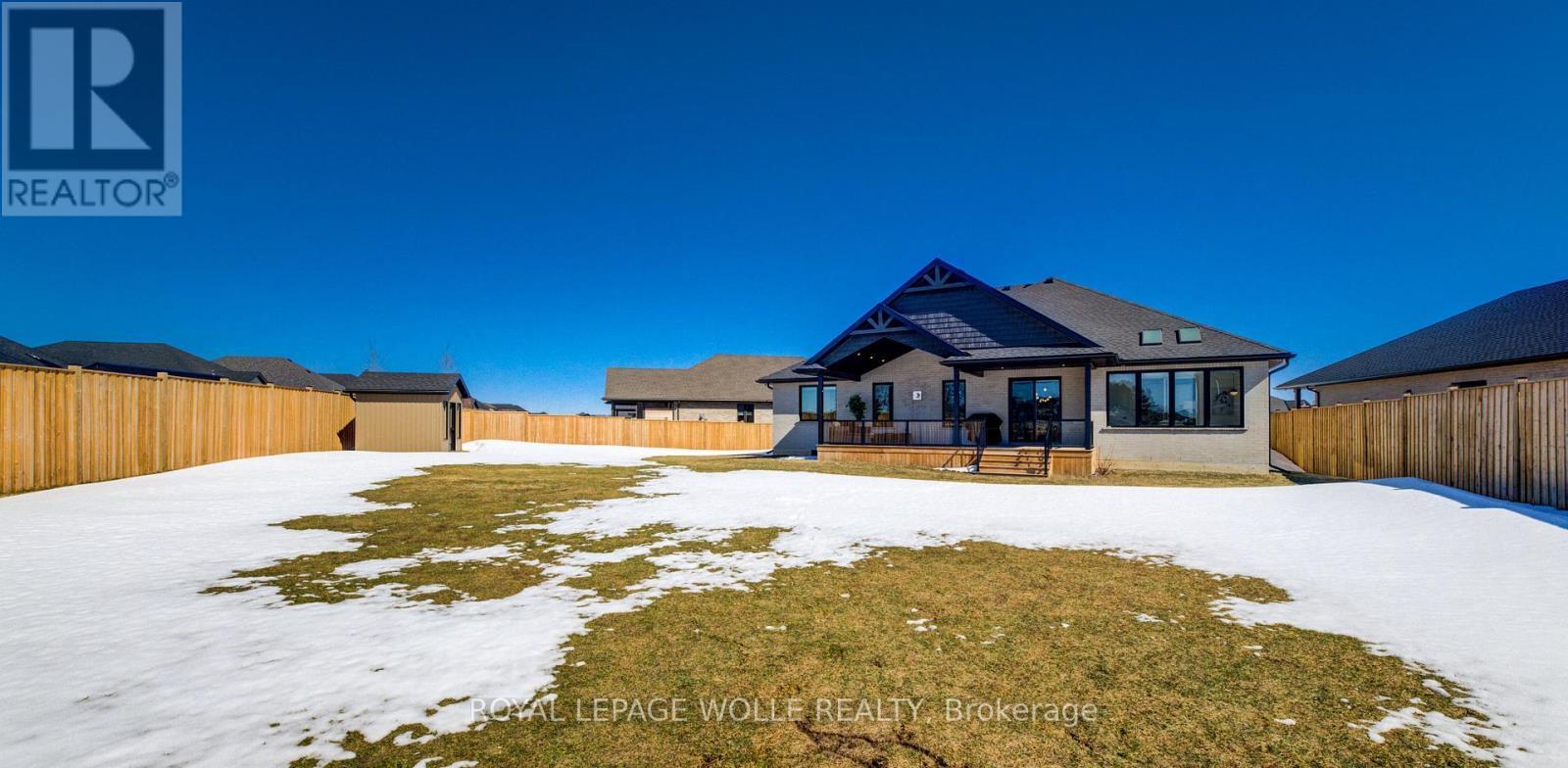 












311 ORR STREET

,
Stratford,




Ontario
N5A0J7

