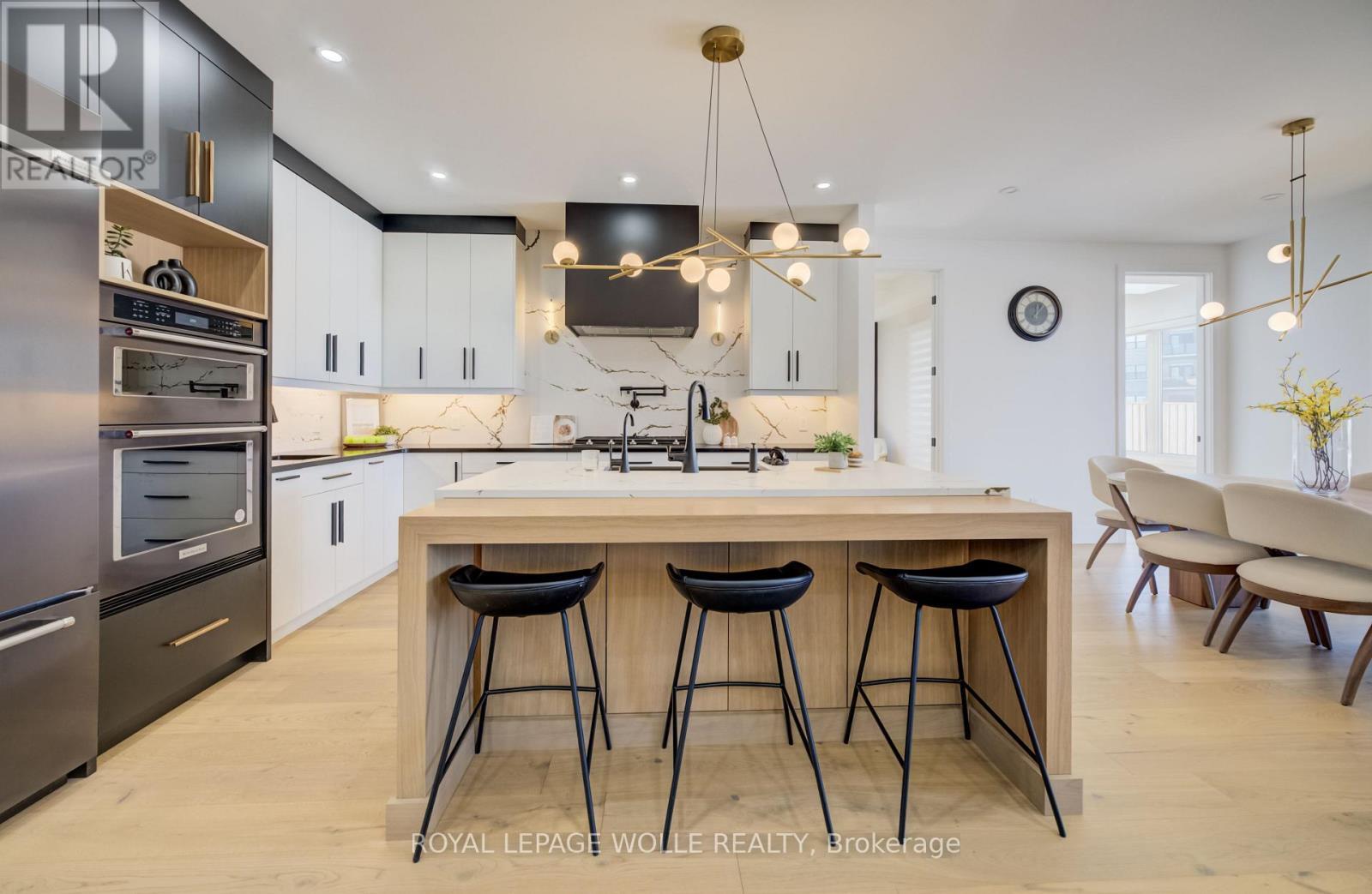 












311 ORR STREET

,
Stratford,




Ontario
N5A0J7

