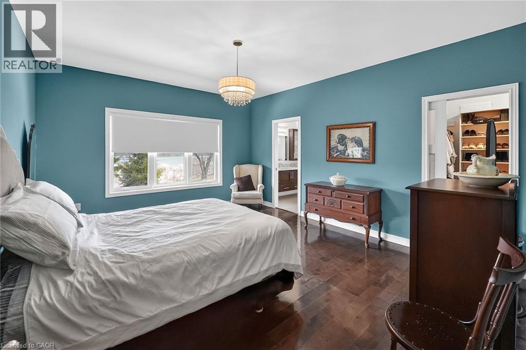 












166 MICHELLE Court

,
Welland,




Ontario
L3C0A2

