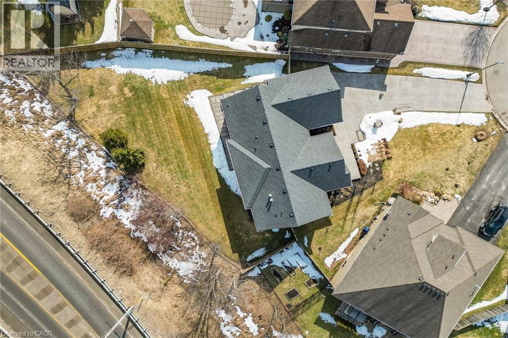 












166 MICHELLE Court

,
Welland,




Ontario
L3C0A2

