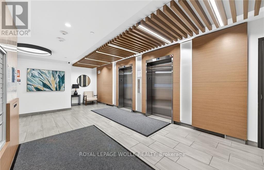 












16 - 104 GARMENT STREET

,
Waterloo,




Ontario
N2G0C8

