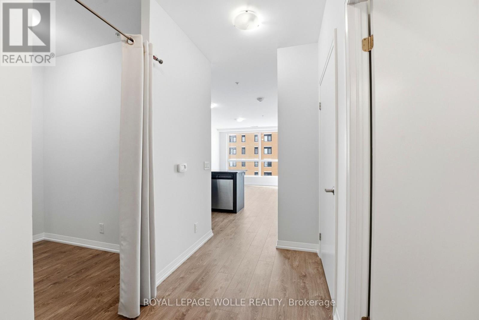 












16 - 104 GARMENT STREET

,
Waterloo,




Ontario
N2G0C8

