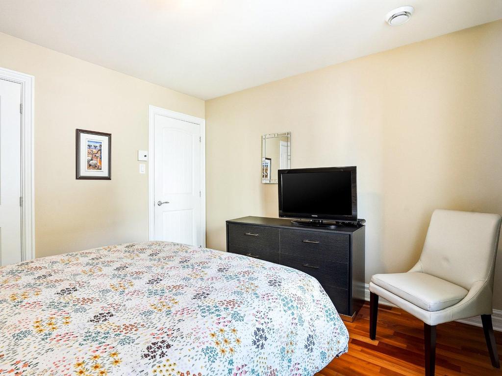 









66


Rue Desjardins

, 1,
Magog,




QC
J1X5X8

