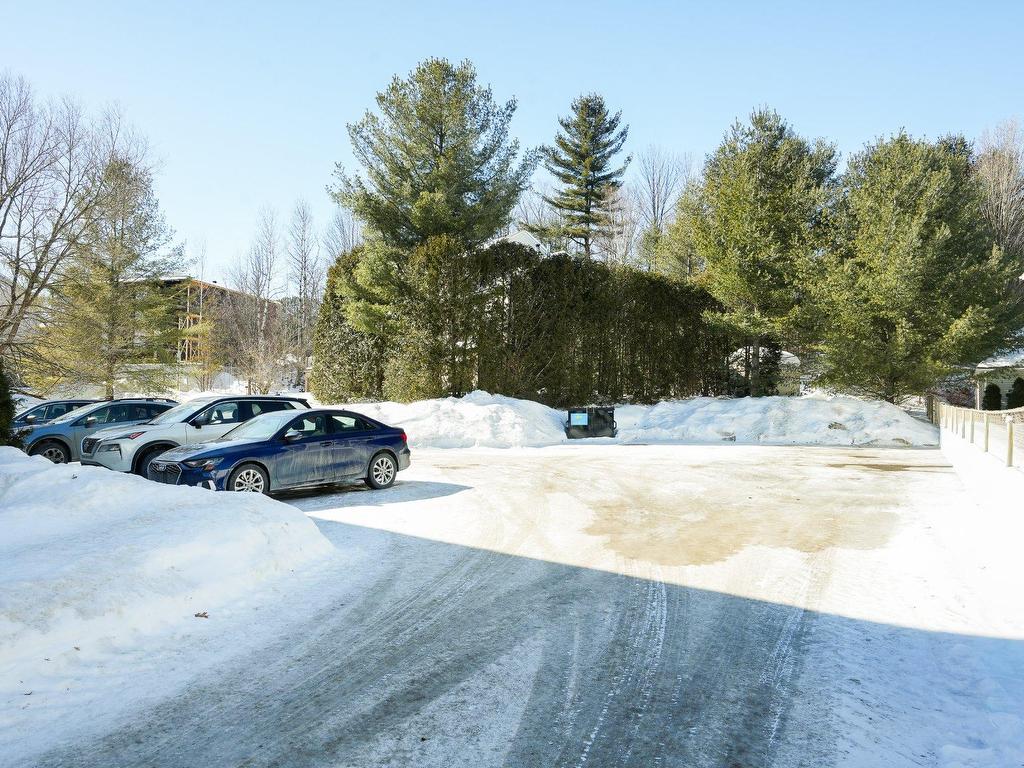 









66


Rue Desjardins

, 1,
Magog,




QC
J1X5X8

