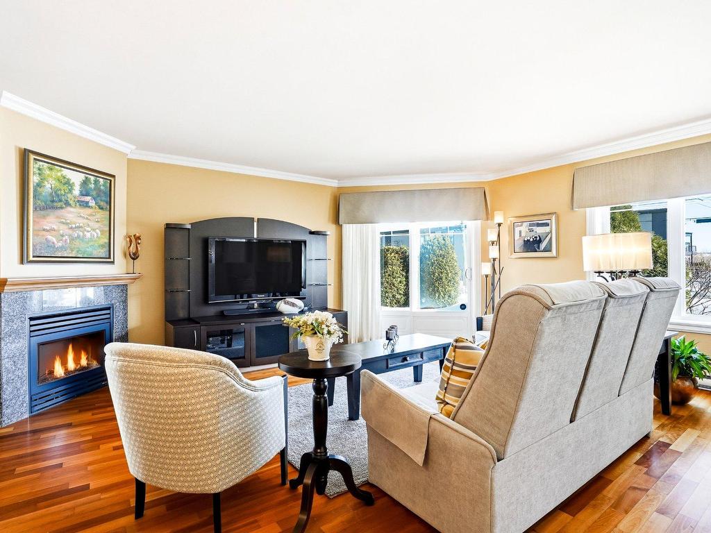









66


Rue Desjardins

, 1,
Magog,




QC
J1X5X8

