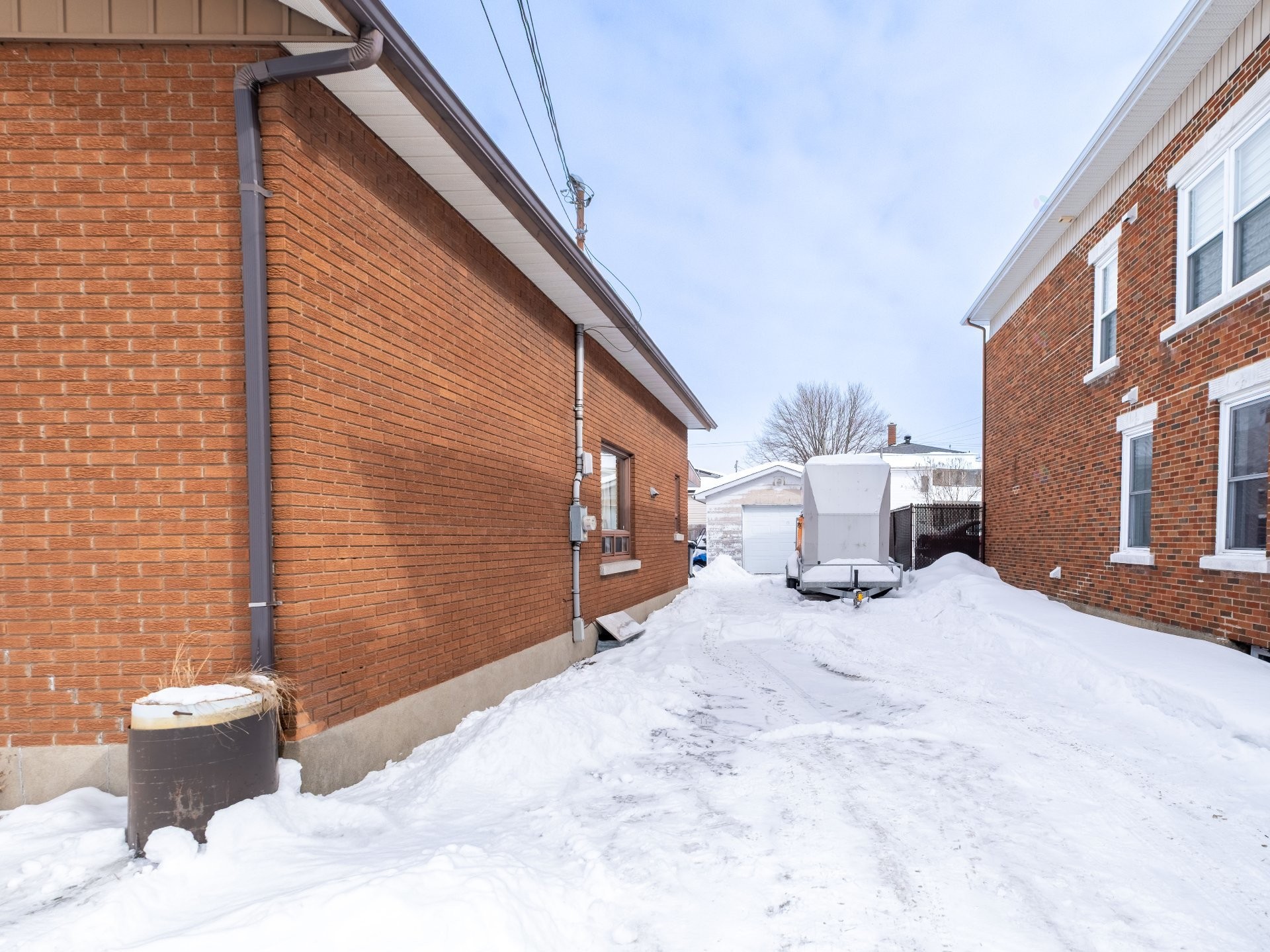 









90


Rue St-Marcel

,
Drummondville,




QC
J2B2C9

