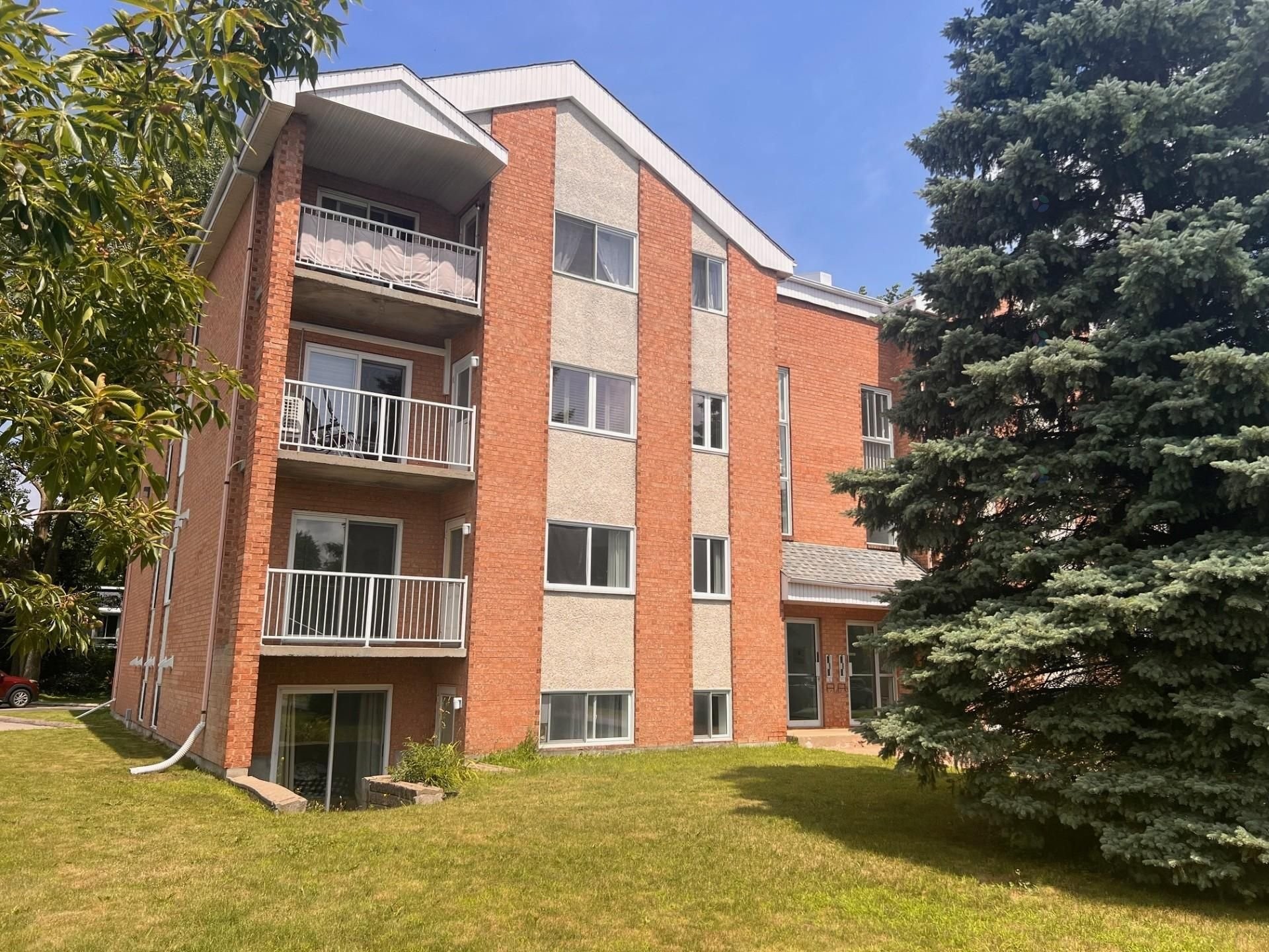 









115


Rue Beauséjour

, 101,
La Prairie,




QC
J5R5T6

