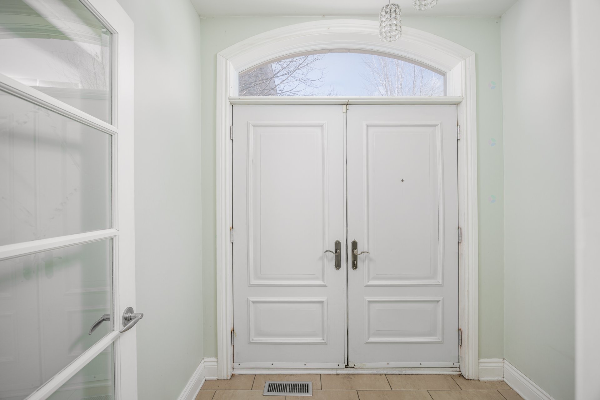 









4363


Boul. Décarie

,
Montréal (Côte-des-Neiges/Notre-Dame-de-Grâce),




QC
H4A3K4

