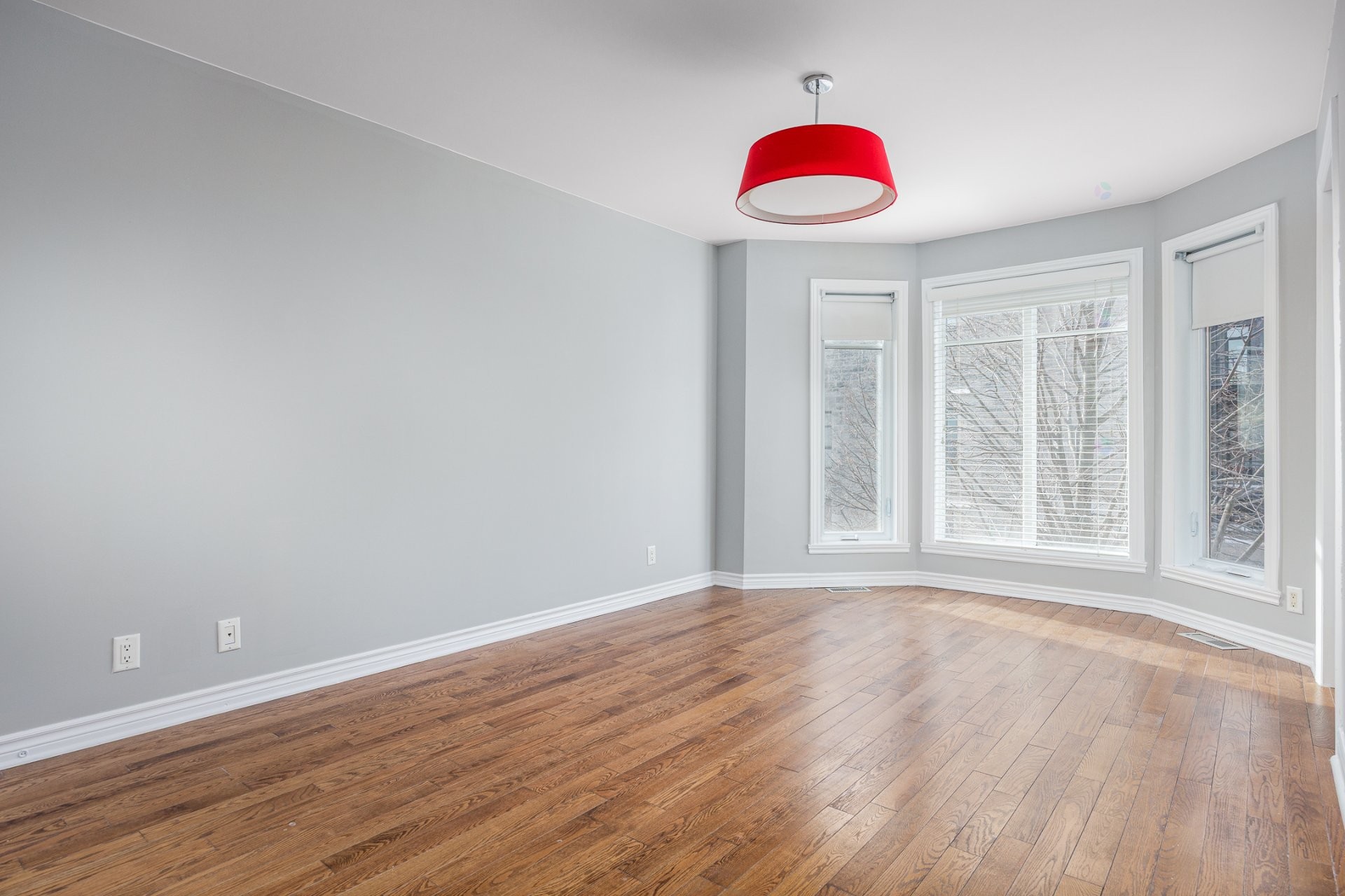 









4363


Boul. Décarie

,
Montréal (Côte-des-Neiges/Notre-Dame-de-Grâce),




QC
H4A3K4

