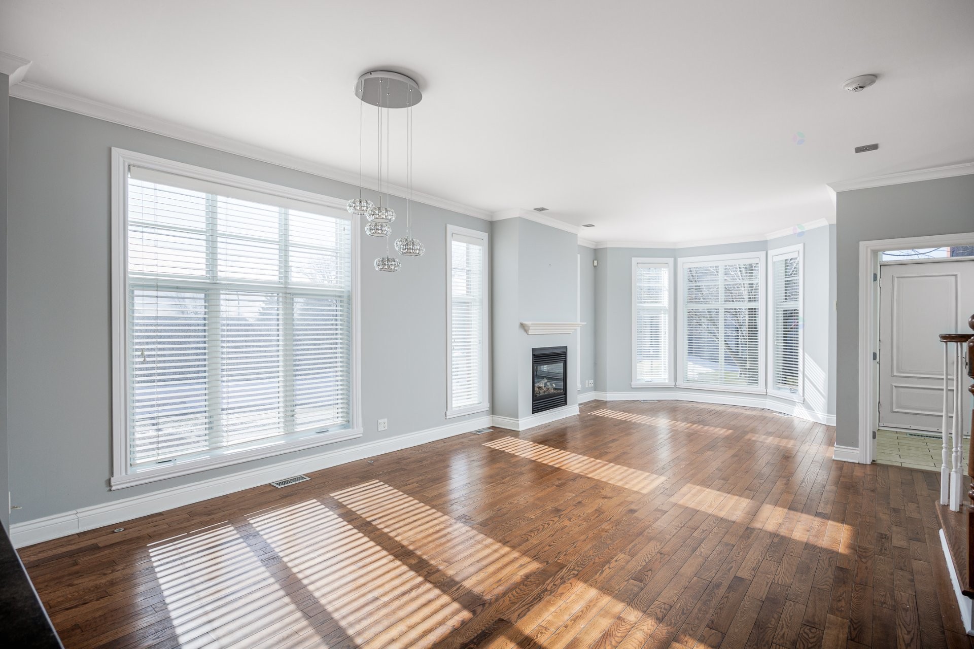 









4363


Boul. Décarie

,
Montréal (Côte-des-Neiges/Notre-Dame-de-Grâce),




QC
H4A3K4

