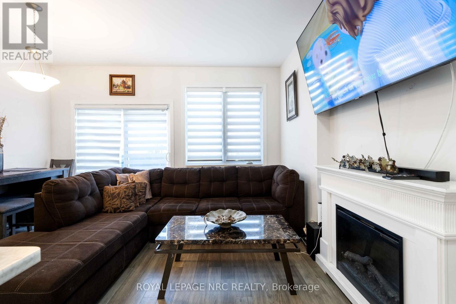 












233 LOUISE STREET

,
Welland (Lincoln/Crowland),




Ontario
L3B1S9

