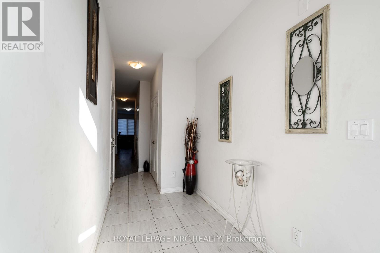 












233 LOUISE STREET

,
Welland (Lincoln/Crowland),




Ontario
L3B1S9

