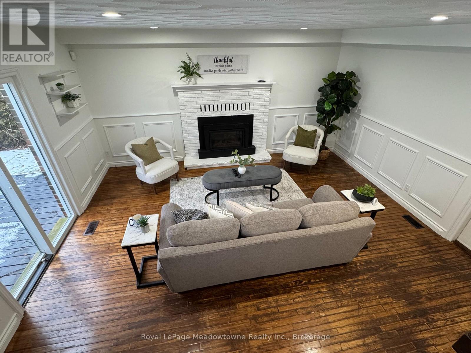 












13 THOMPSON DRIVE

,
Norfolk (Port Dover),




Ontario
N0A1N4

