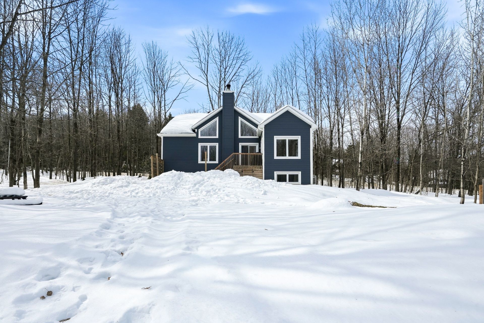 









160


Ch. Picard

,
Shefford,




QC
J2M1J1

