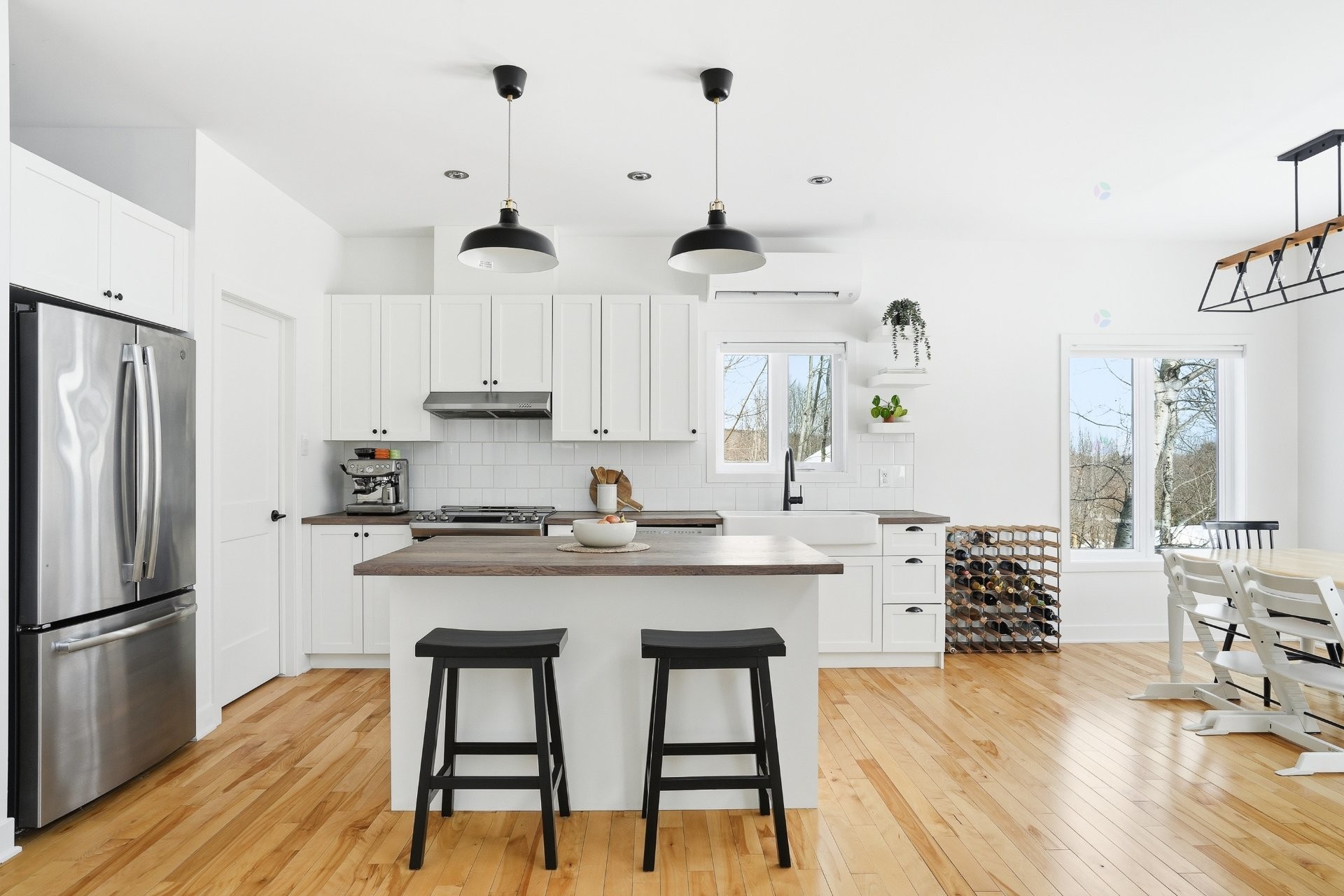 









160


Ch. Picard

,
Shefford,




QC
J2M1J1

