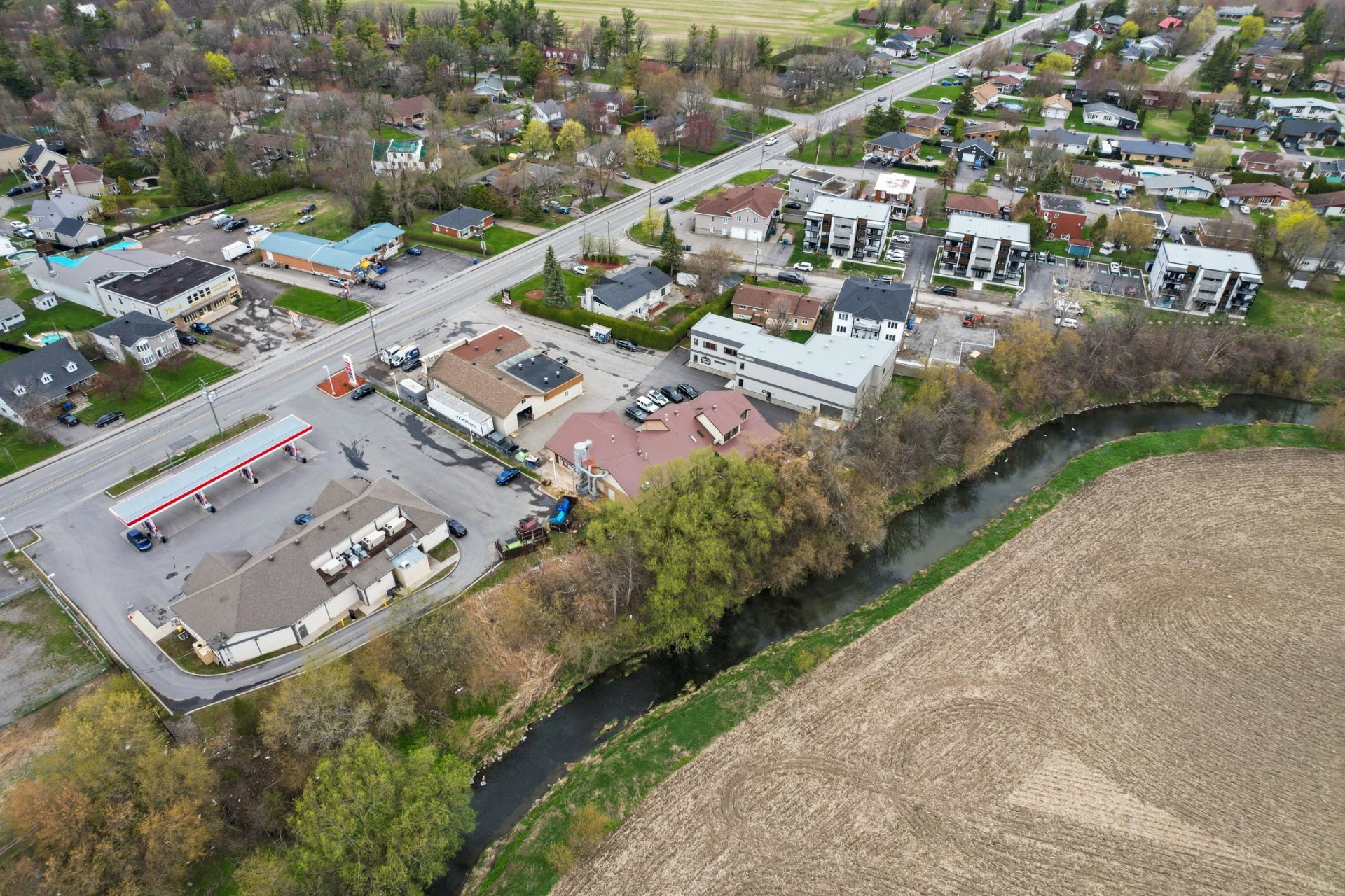 









19


Place Raquepas

,
Sainte-Martine,




QC
J0S1V0

