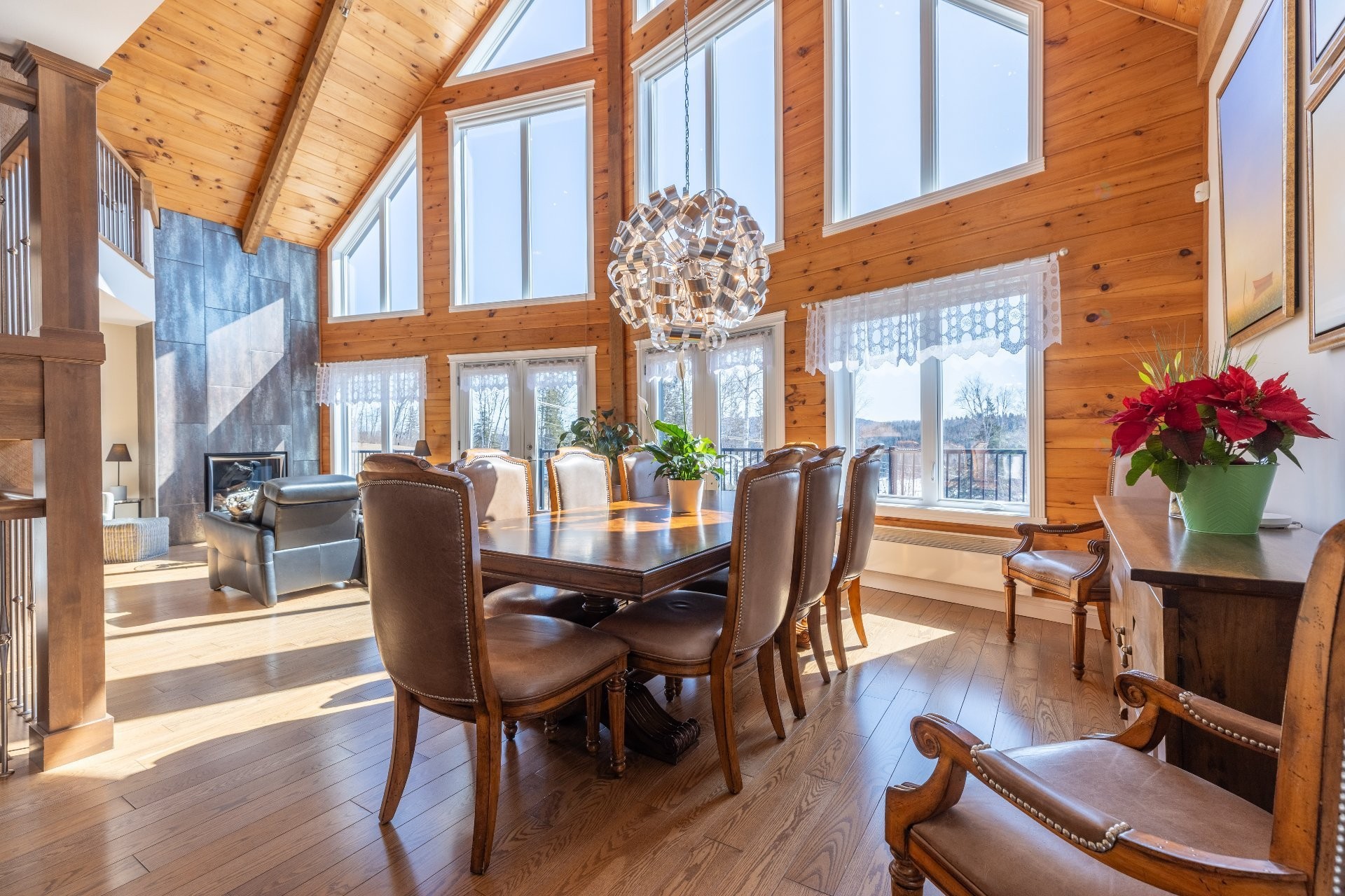 









521


Rue Vic

,
Saint-Michel-des-Saints,




QC
J0K3B0

