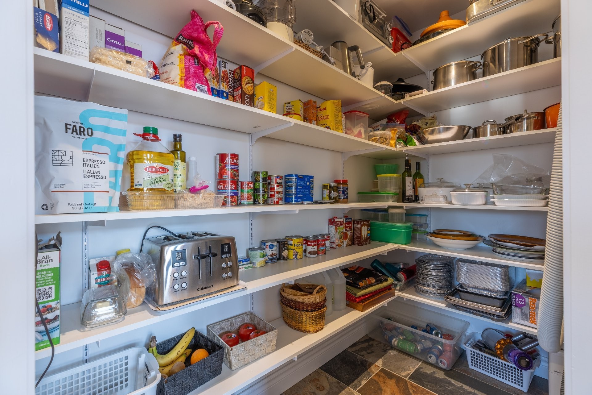 









521


Rue Vic

,
Saint-Michel-des-Saints,




QC
J0K3B0

