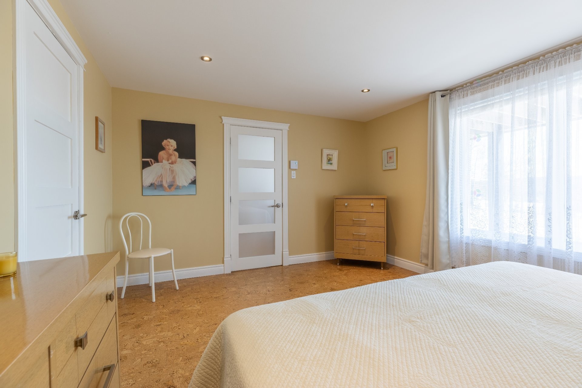 









521


Rue Vic

,
Saint-Michel-des-Saints,




QC
J0K3B0

