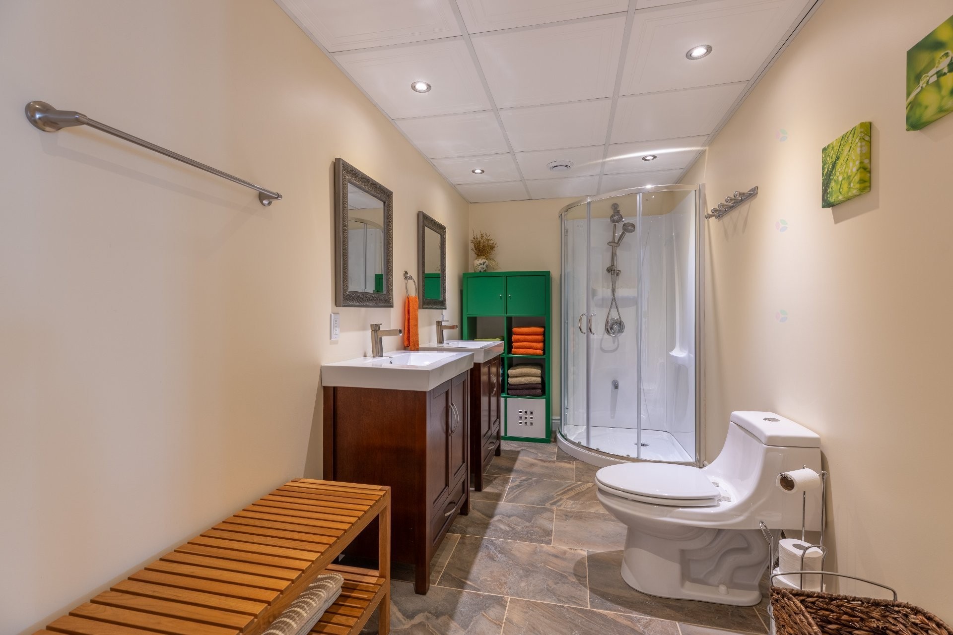 









521


Rue Vic

,
Saint-Michel-des-Saints,




QC
J0K3B0

