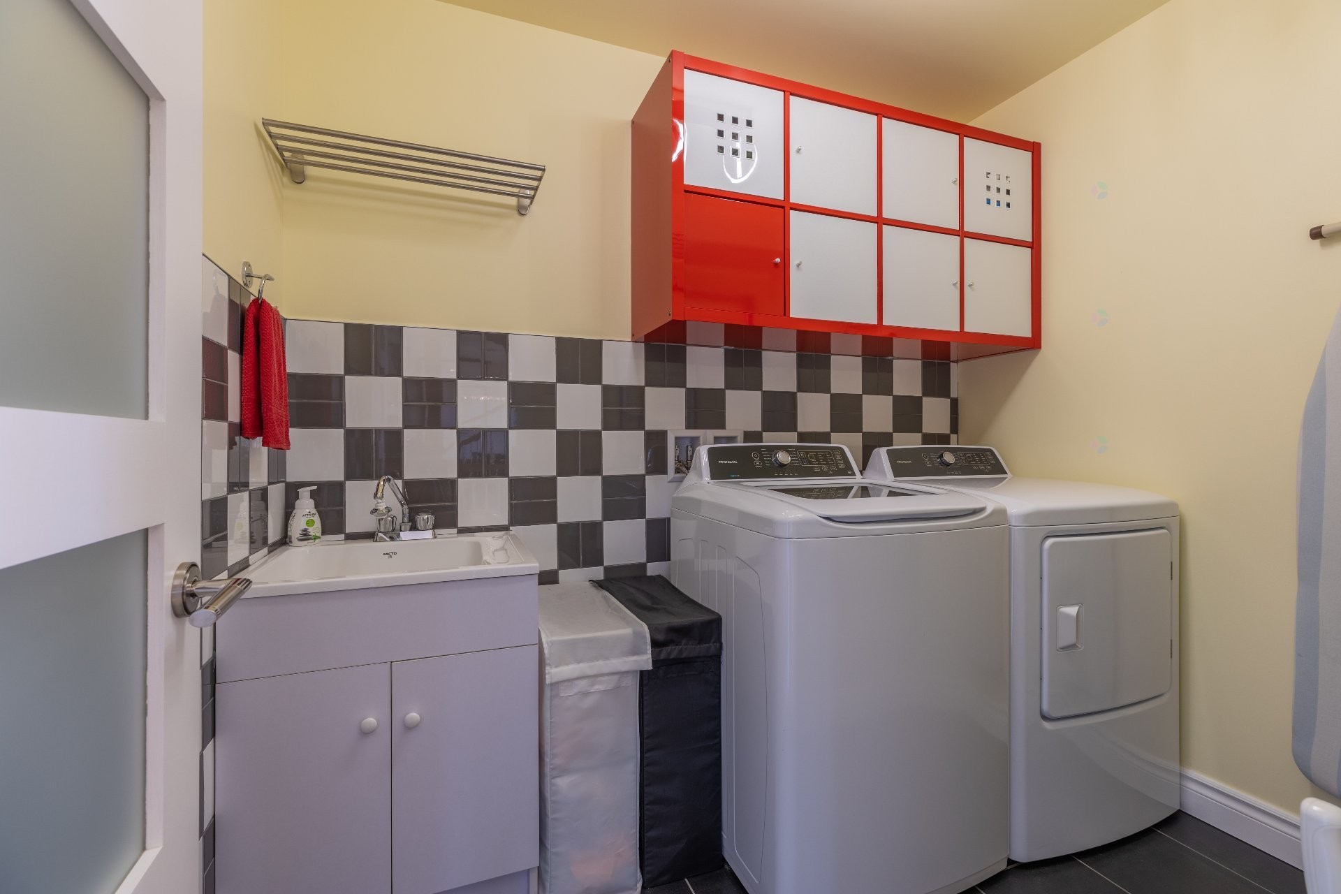 









521


Rue Vic

,
Saint-Michel-des-Saints,




QC
J0K3B0


