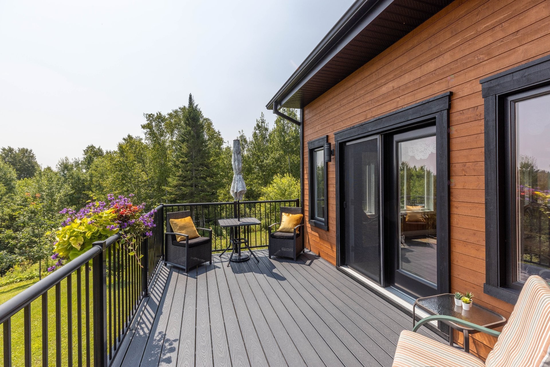 









521


Rue Vic

,
Saint-Michel-des-Saints,




QC
J0K3B0

