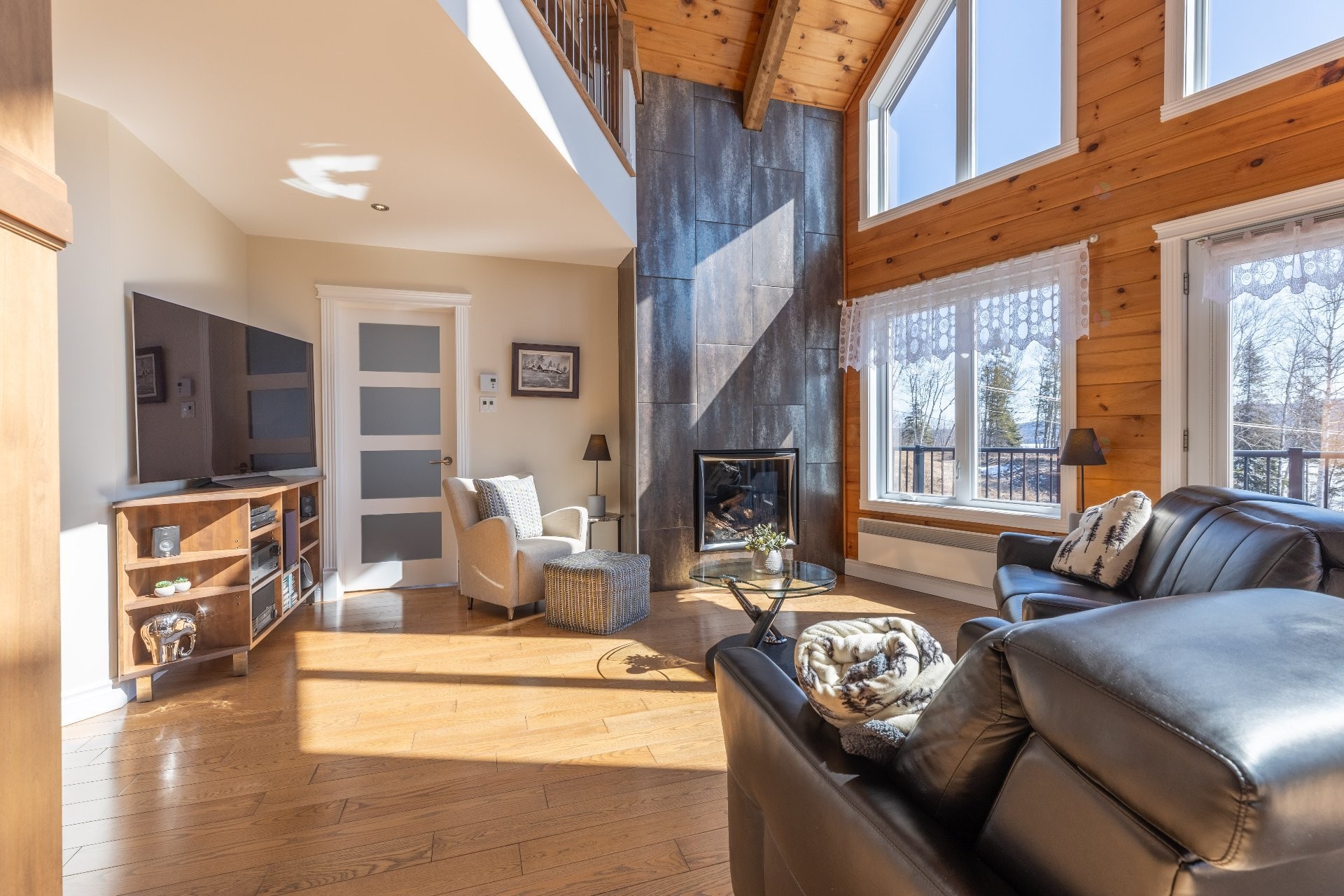 









521


Rue Vic

,
Saint-Michel-des-Saints,




QC
J0K3B0


