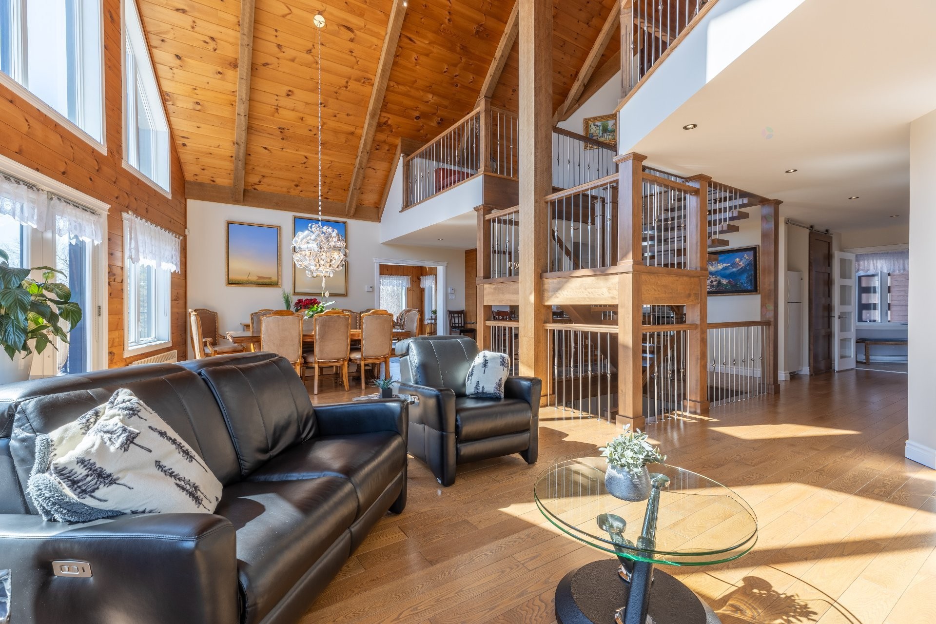 









521


Rue Vic

,
Saint-Michel-des-Saints,




QC
J0K3B0

