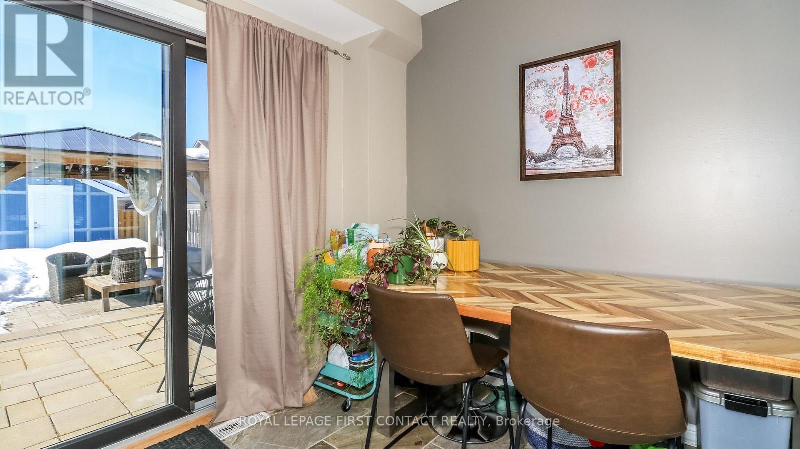 












34 RIDWELL STREET

,
Barrie,




Ontario
L4N0W7

