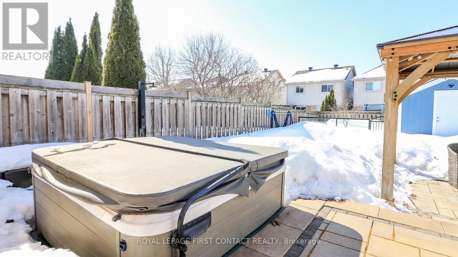 












34 RIDWELL STREET

,
Barrie,




Ontario
L4N0W7

