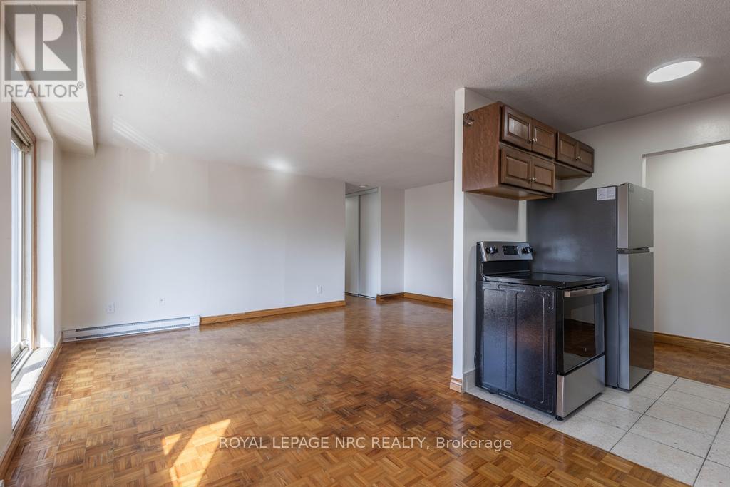 












UNIT 202 - 14 JOHN STREET

,
Grimsby,




Ontario
L3M1X5

