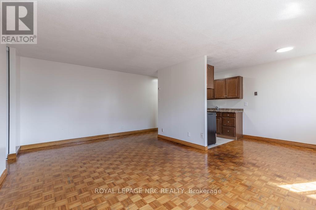 












UNIT 202 - 14 JOHN STREET

,
Grimsby,




Ontario
L3M1X5

