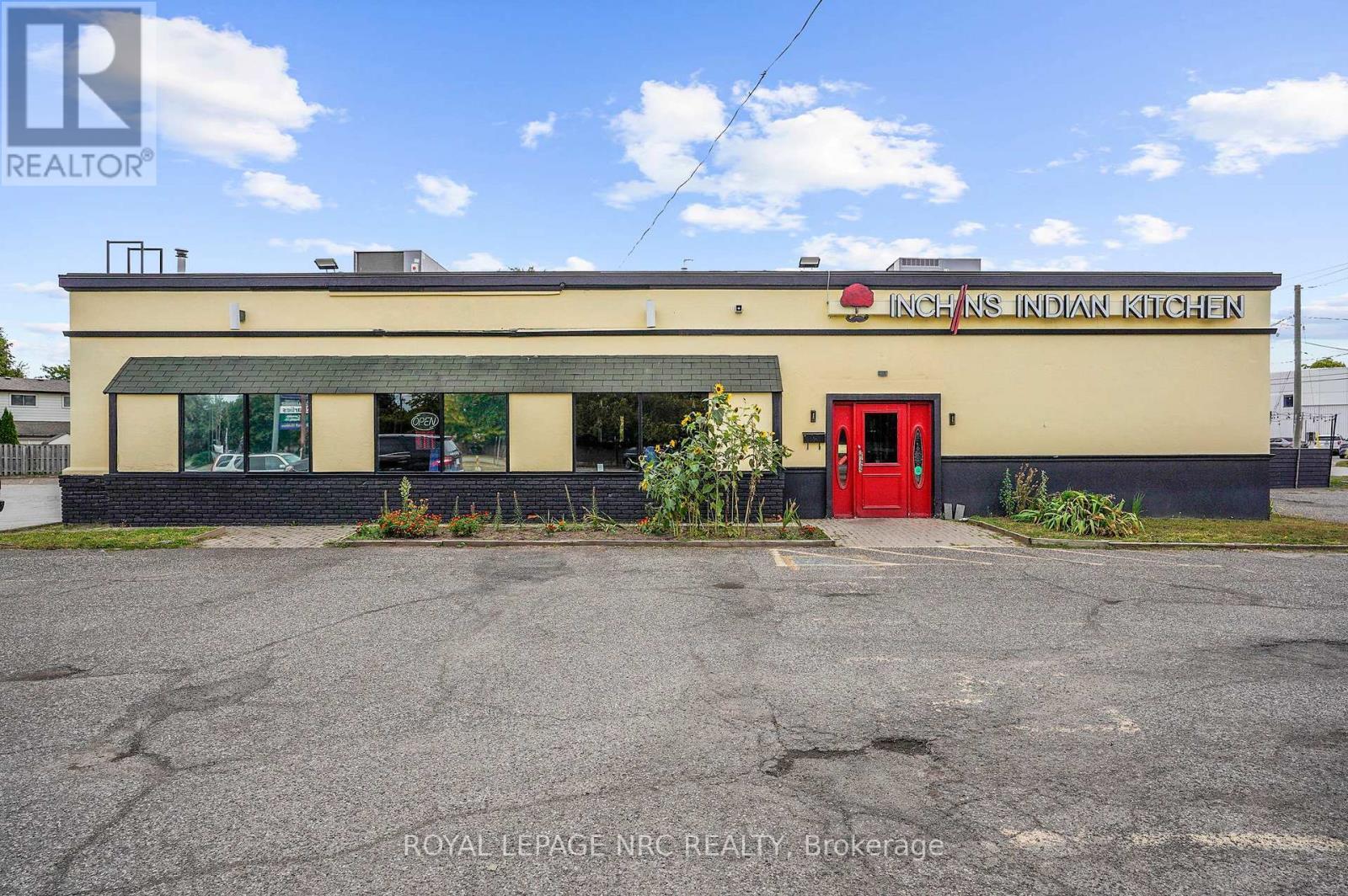 












312 LAKE STREET

,
St. Catharines (Lakeport),




Ontario
L2N4H4

