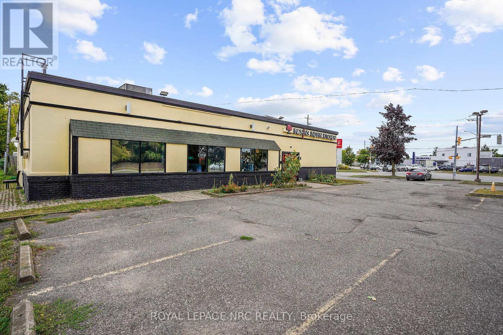 












312 LAKE STREET

,
St. Catharines (Lakeport),




Ontario
L2N4H4

