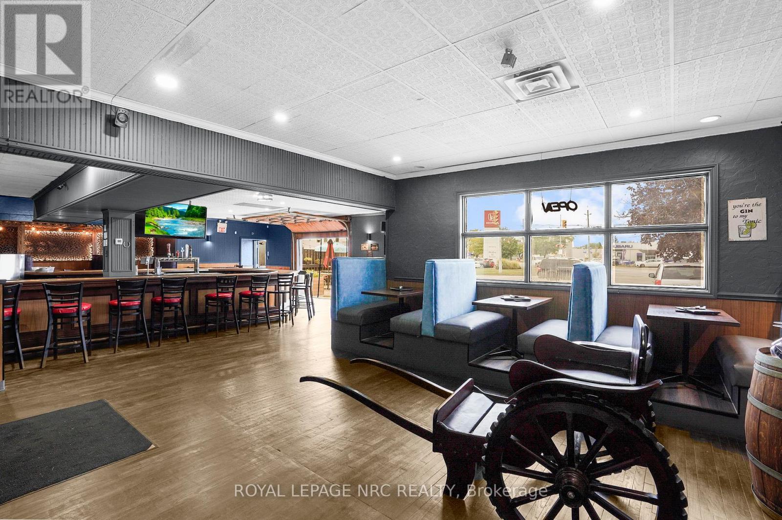 












312 LAKE STREET

,
St. Catharines (Lakeport),




Ontario
L2N4H4

