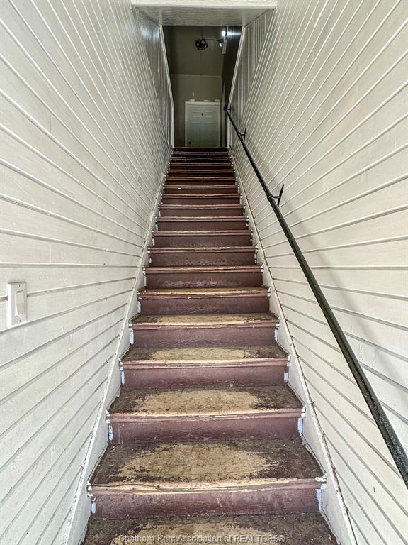 









35


Main

Street West,
Ridgetown,




ON
N0P 1C0

