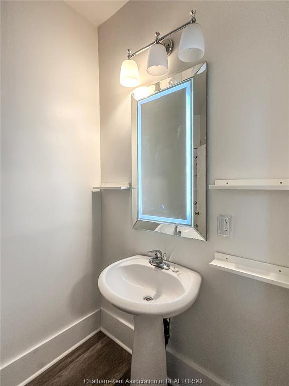 









35


Main

Street West,
Ridgetown,




ON
N0P 1C0


