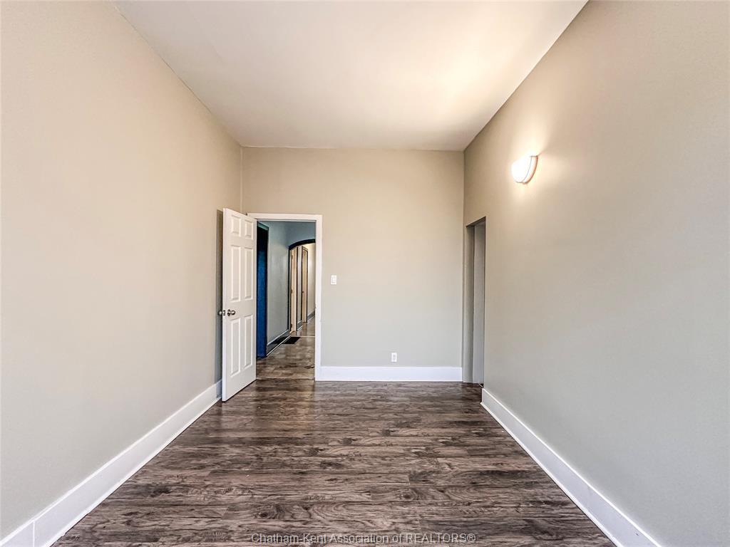









35


Main

Street West,
Ridgetown,




ON
N0P 1C0

