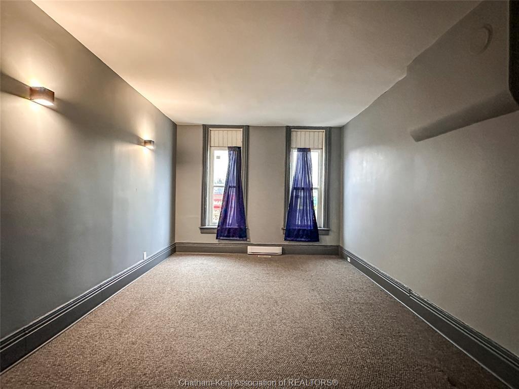 









35


Main

Street West,
Ridgetown,




ON
N0P 1C0


