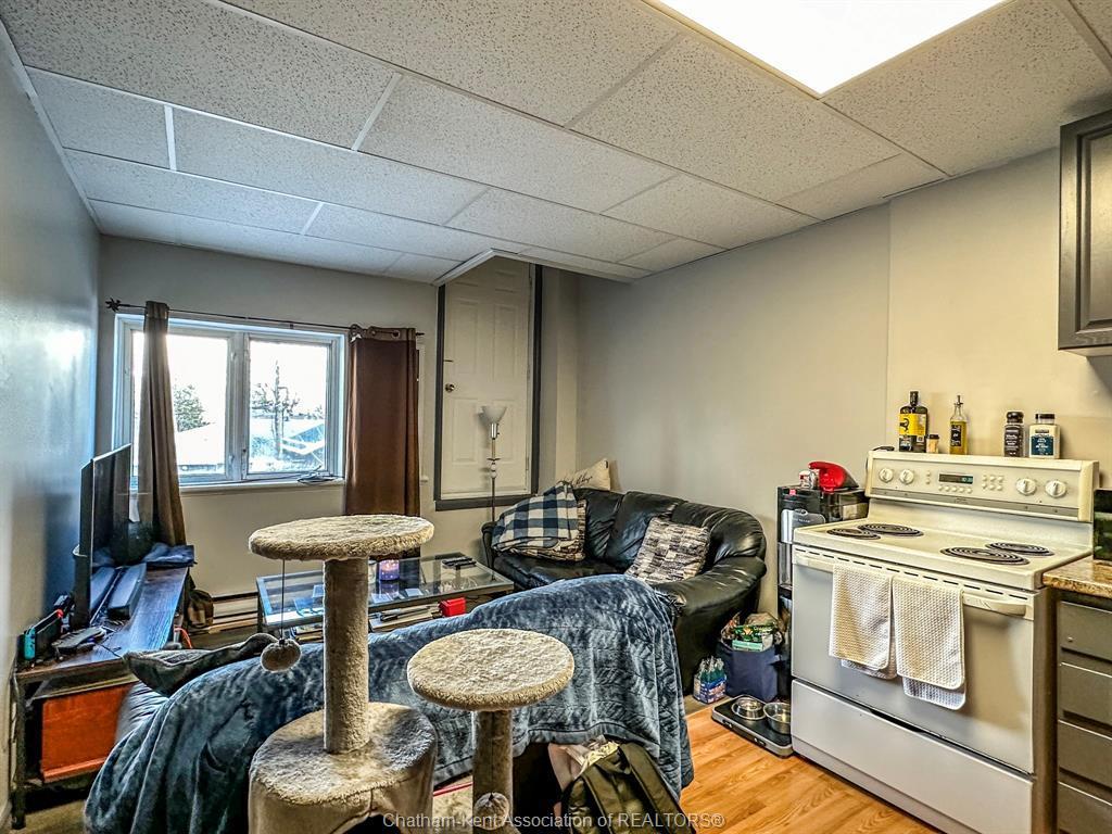 









35


Main

Street West,
Ridgetown,




ON
N0P 1C0

