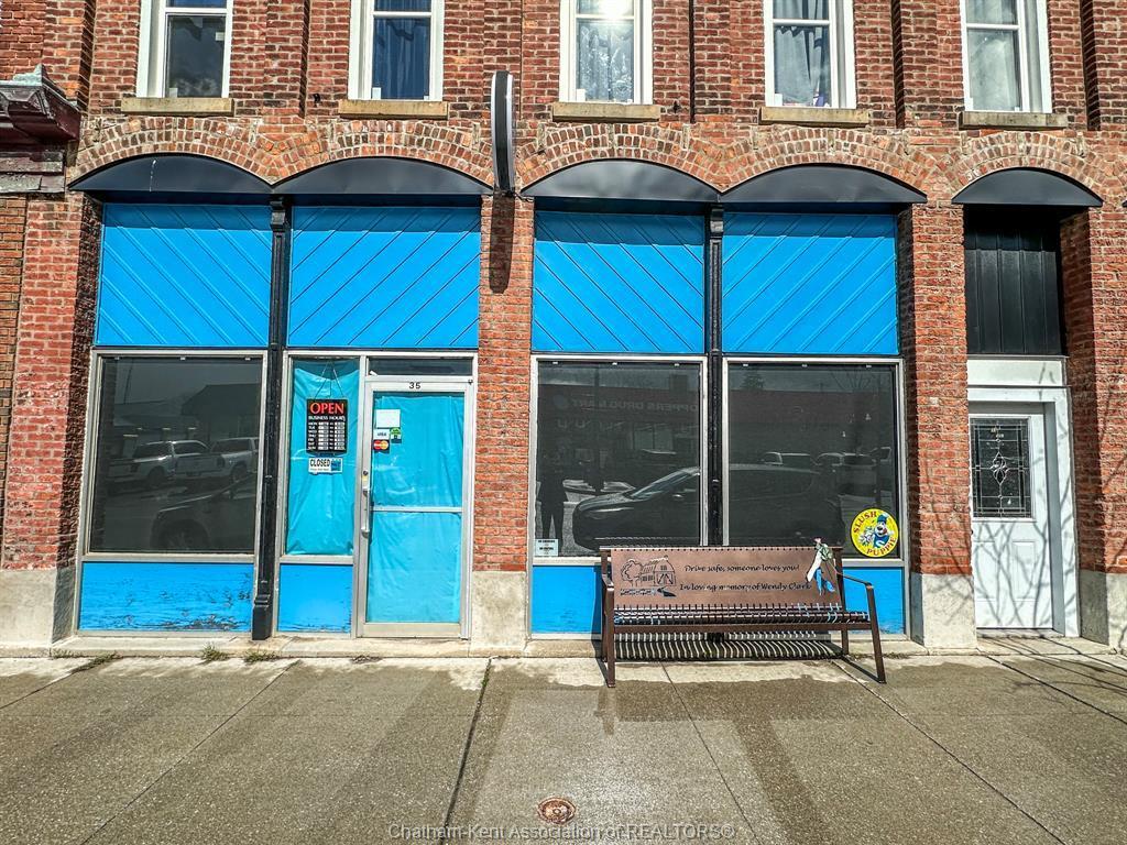 









35


Main

Street West,
Ridgetown,




ON
N0P 1C0

