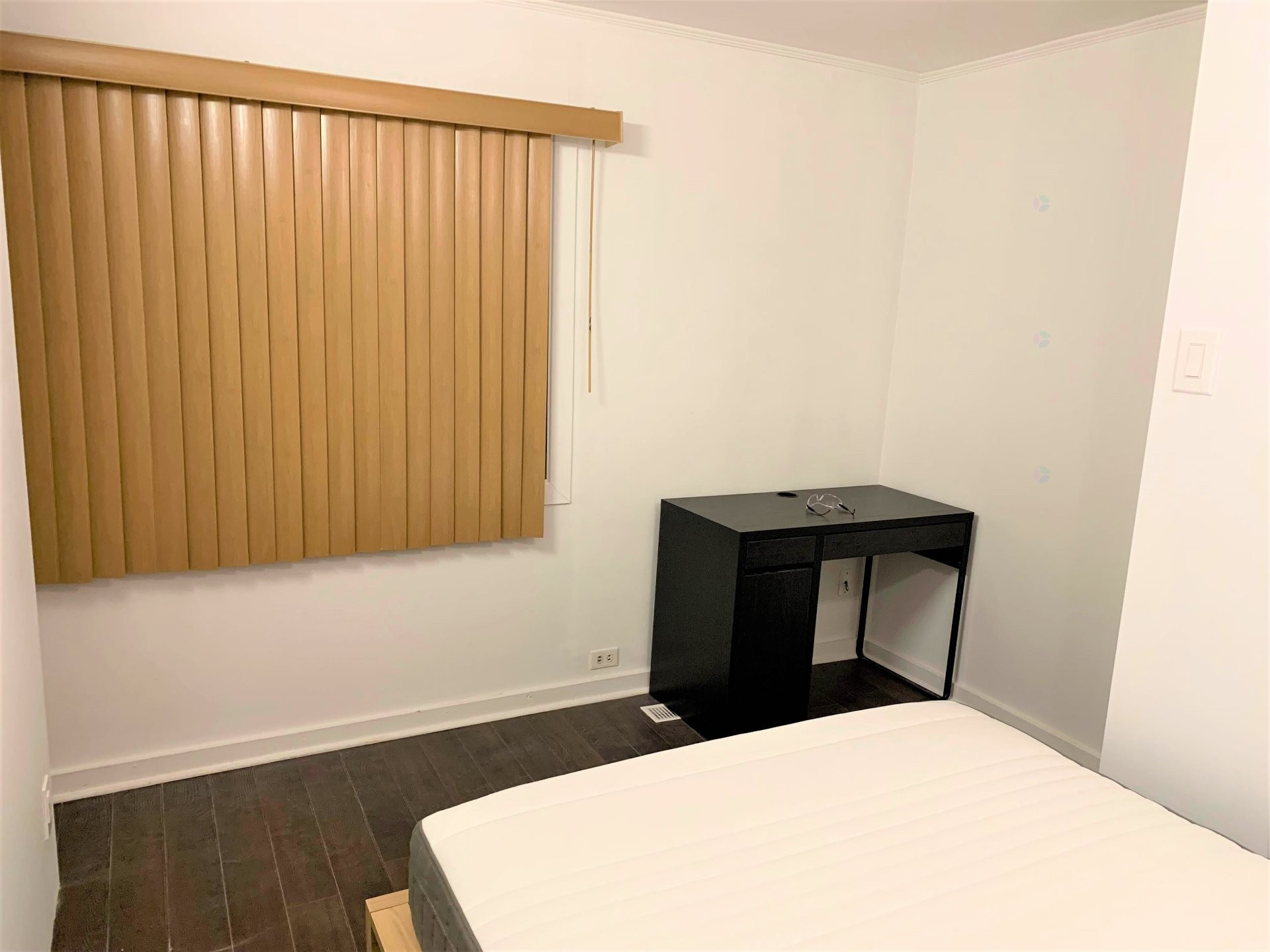 









288


Rue Champlain

,
Gatineau (Hull),




QC
J8X3S2

