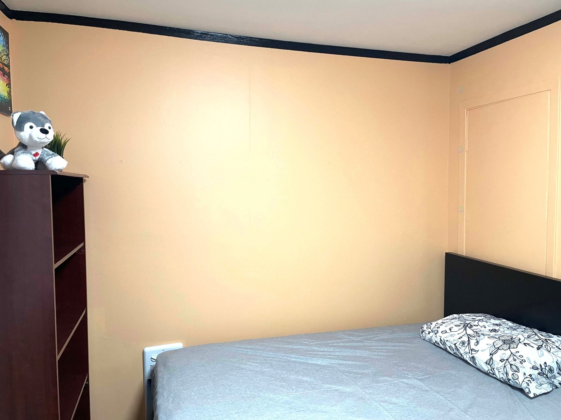 









288


Rue Champlain

,
Gatineau (Hull),




QC
J8X3S2

