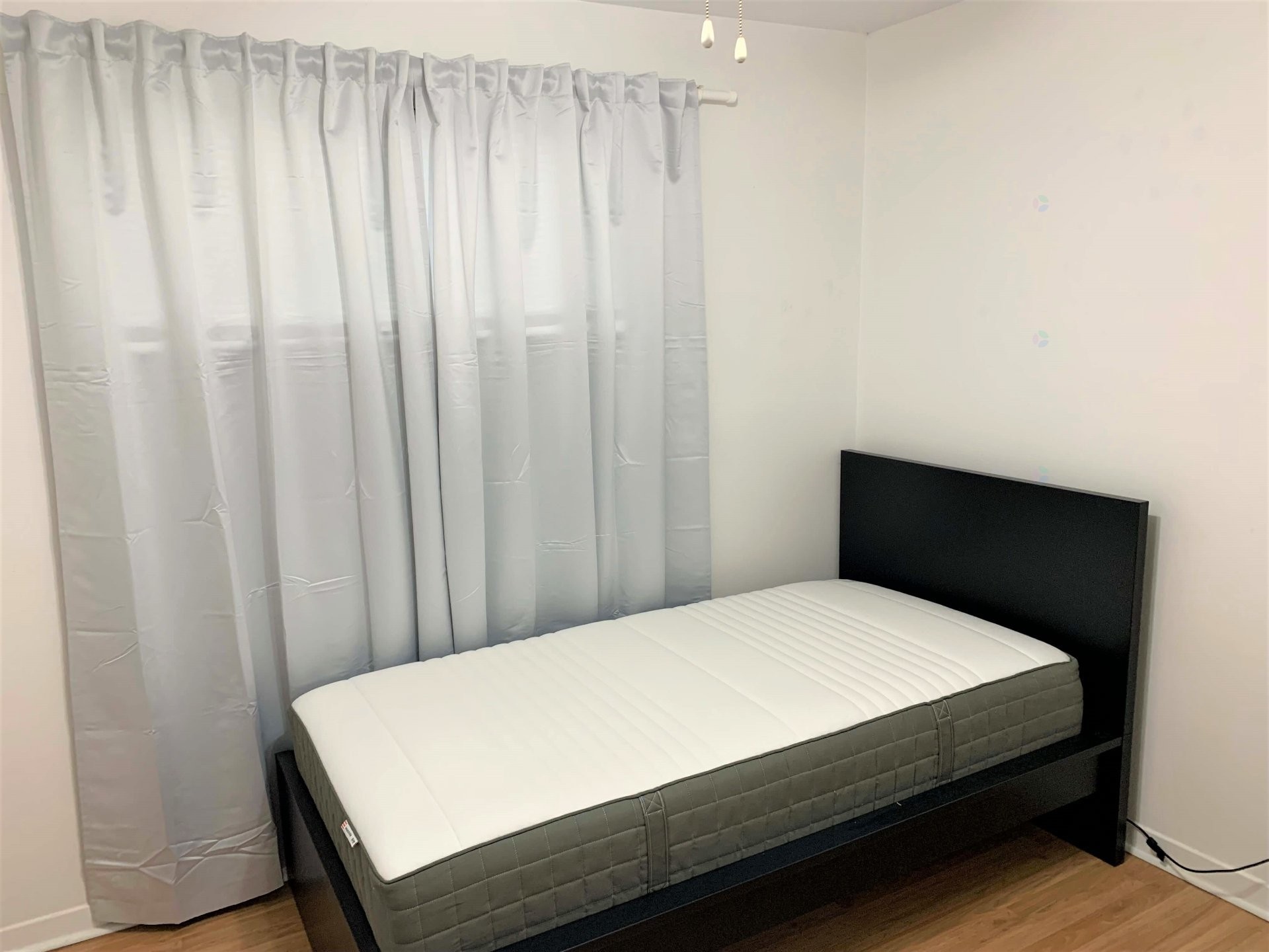 









288


Rue Champlain

,
Gatineau (Hull),




QC
J8X3S2

